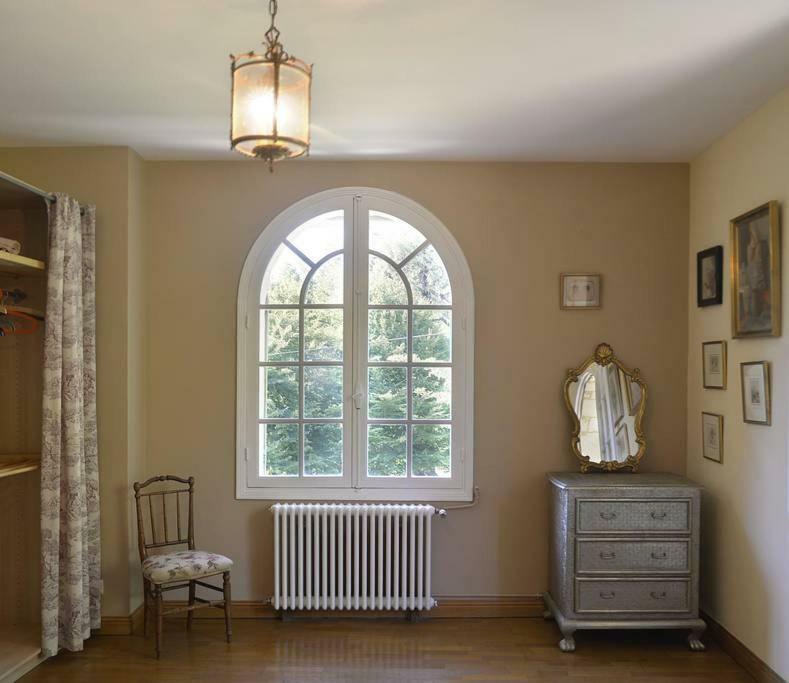Les Deux Cedres Apartment Bergerac Bagian luar foto